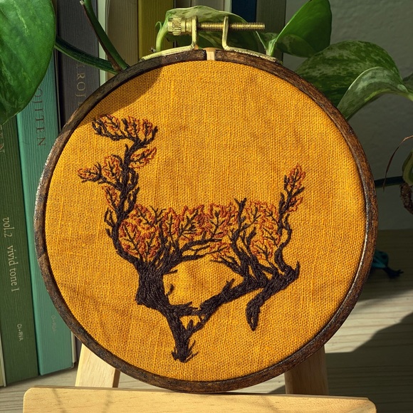 Handmade embroidery - Picture 1 of 1